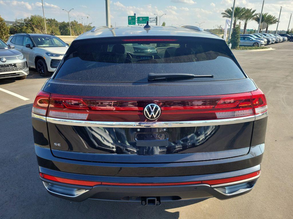 new 2026 Volkswagen Atlas Cross Sport car, priced at $41,042