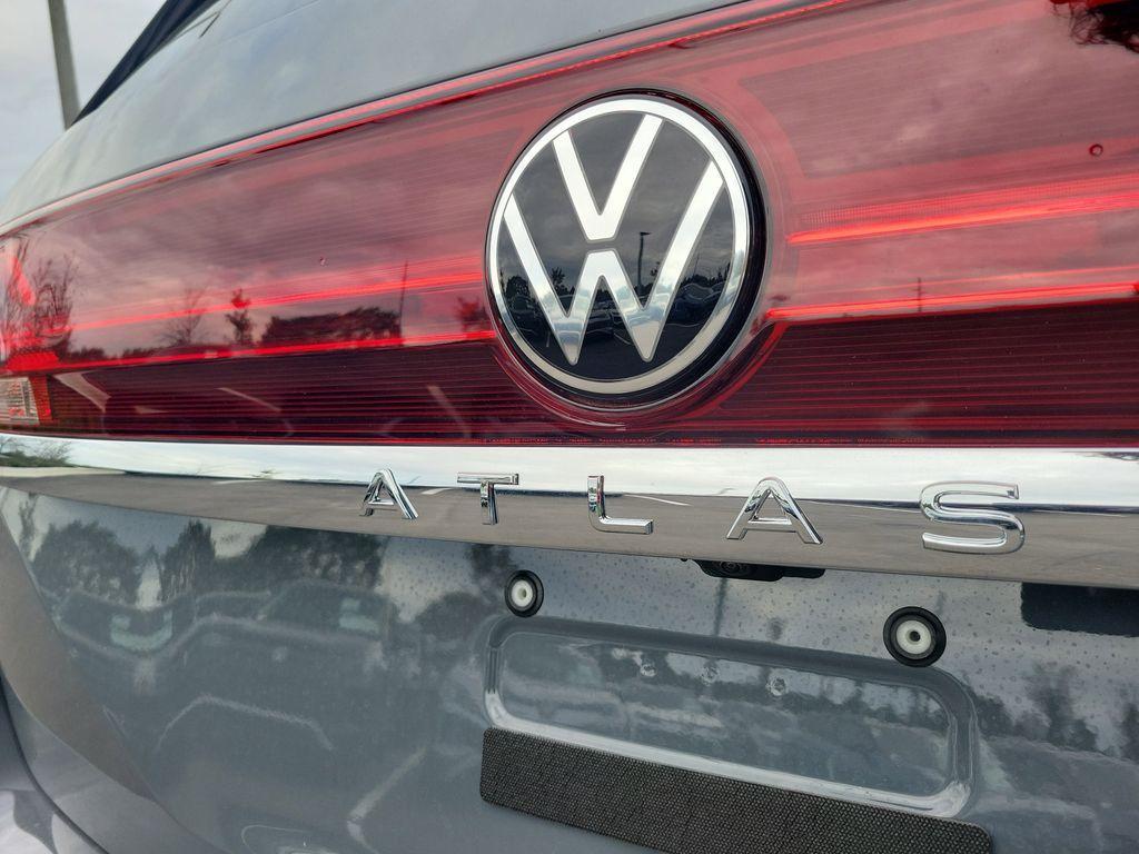 new 2026 Volkswagen Atlas car, priced at $42,987