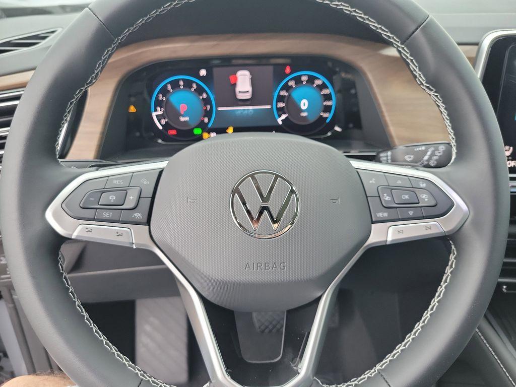 new 2026 Volkswagen Atlas car, priced at $42,987
