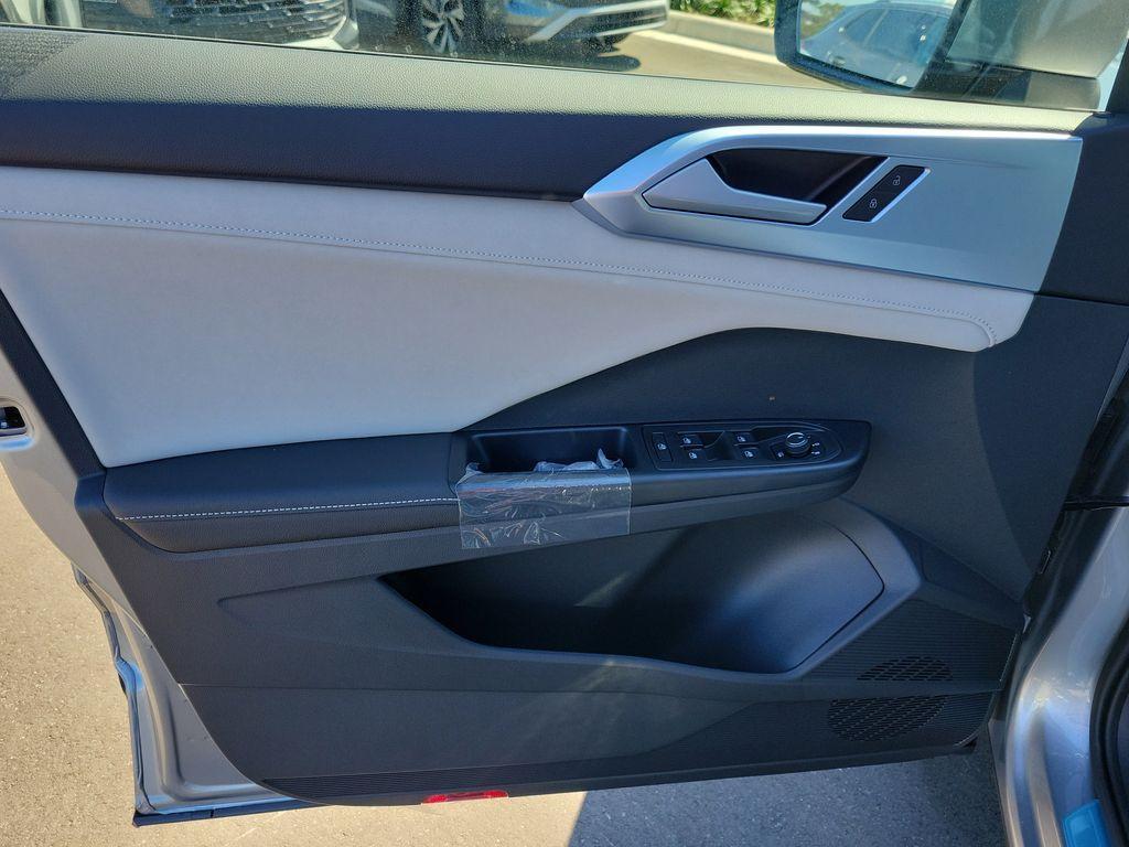 new 2026 Volkswagen Taos car, priced at $30,914