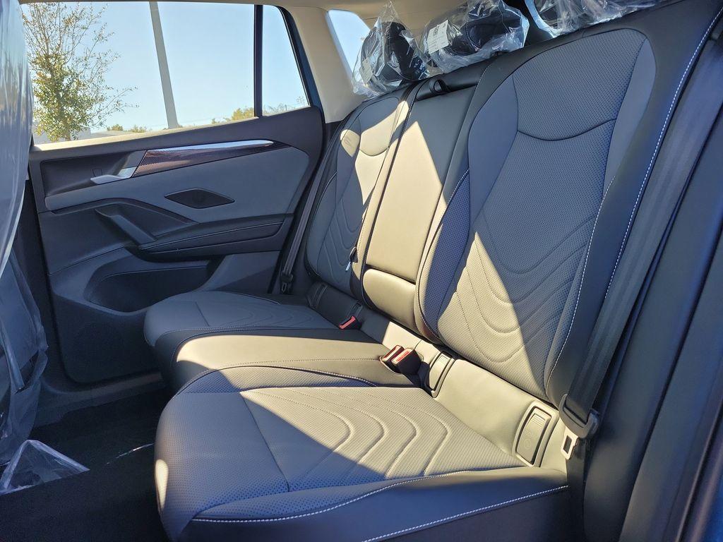 new 2026 Volkswagen Tiguan car, priced at $36,170