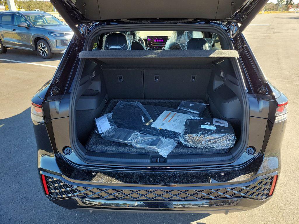 new 2026 Volkswagen Tiguan car, priced at $43,336