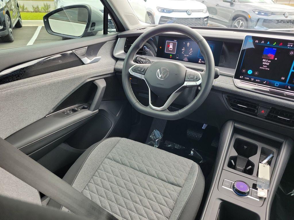 used 2025 Volkswagen Tiguan car, priced at $25,995