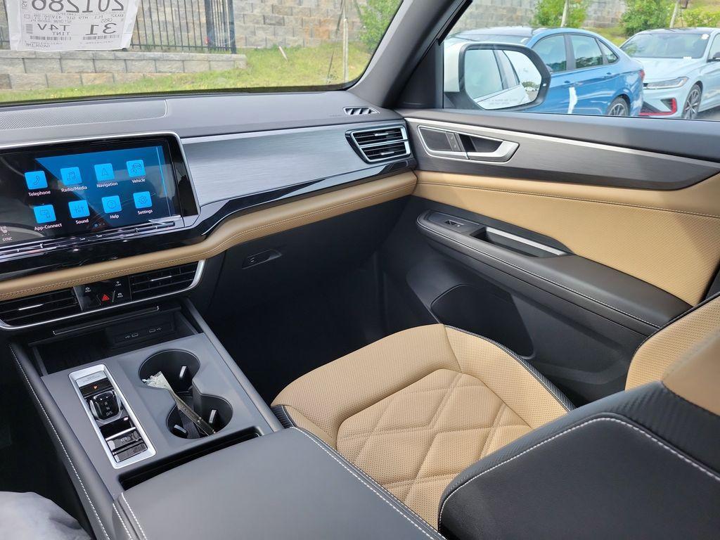 new 2026 Volkswagen Atlas Cross Sport car, priced at $36,692