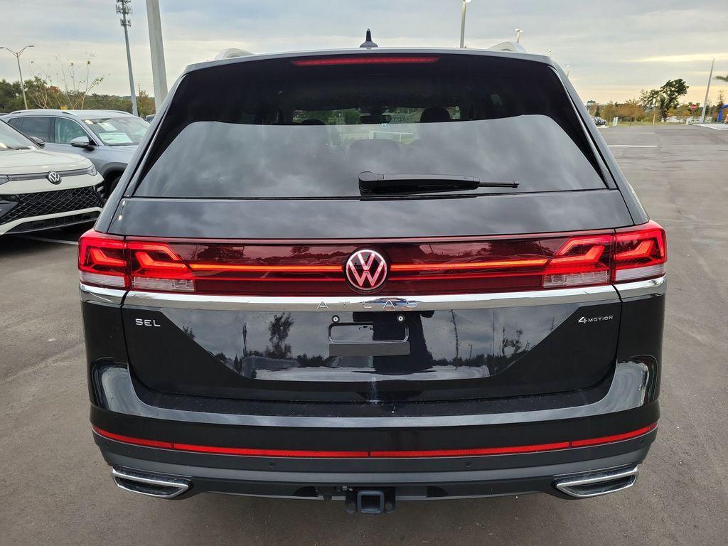 new 2026 Volkswagen Atlas car, priced at $46,701
