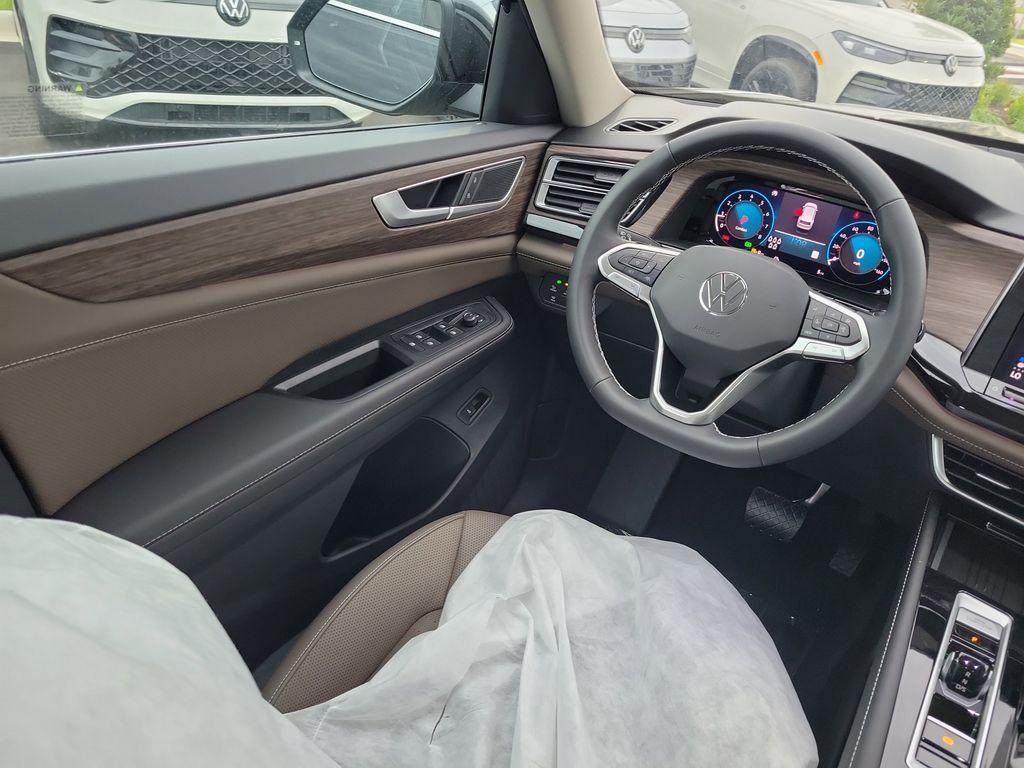 new 2026 Volkswagen Atlas car, priced at $46,701