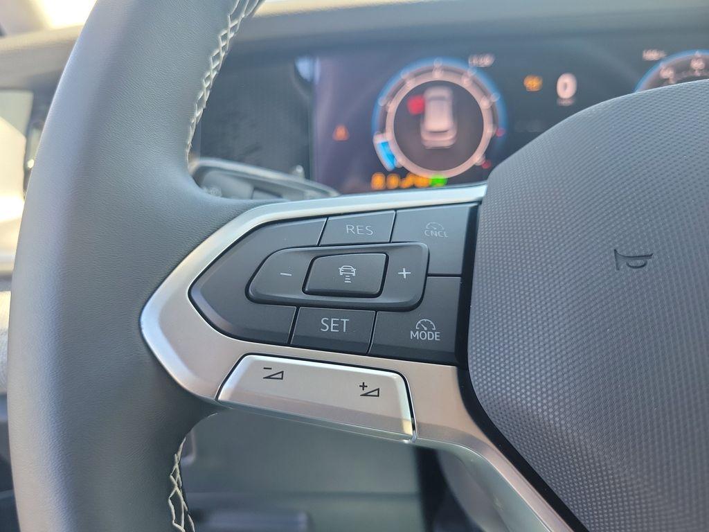 new 2025 Volkswagen Tiguan car, priced at $26,204