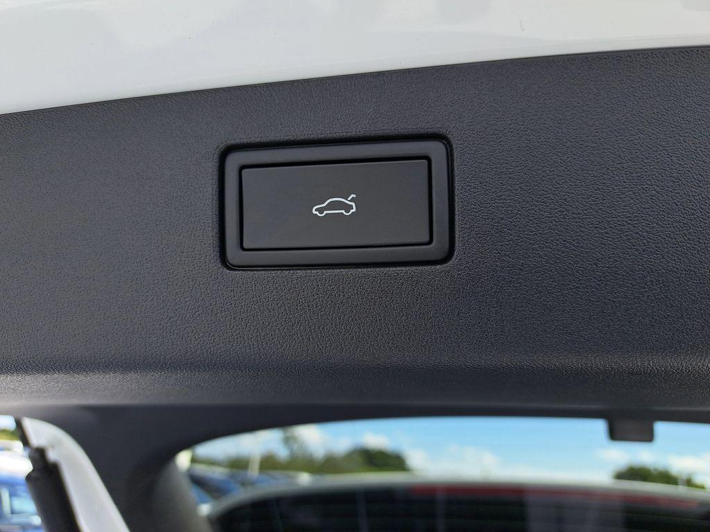 new 2026 Volkswagen Tiguan car, priced at $33,249