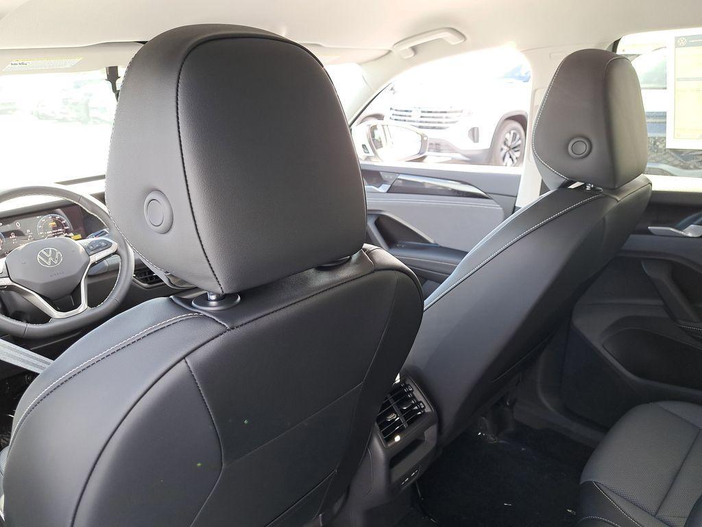 new 2026 Volkswagen Tiguan car, priced at $33,249