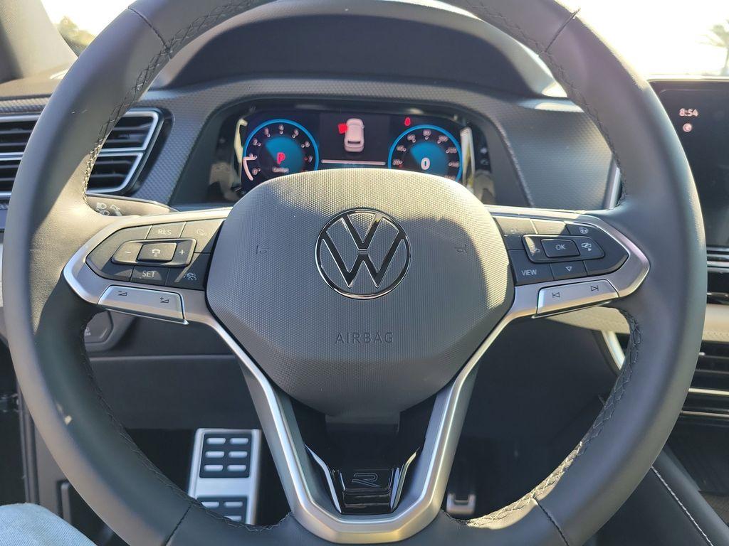 new 2026 Volkswagen Atlas Cross Sport car, priced at $51,069