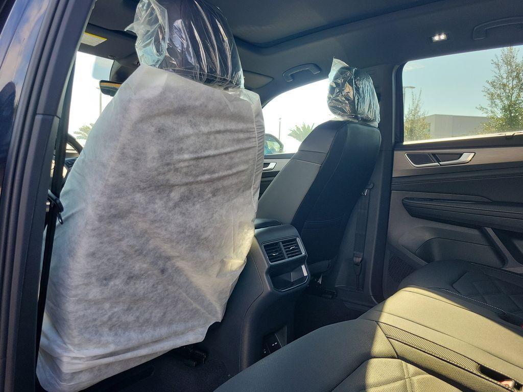 new 2026 Volkswagen Atlas Cross Sport car, priced at $41,562