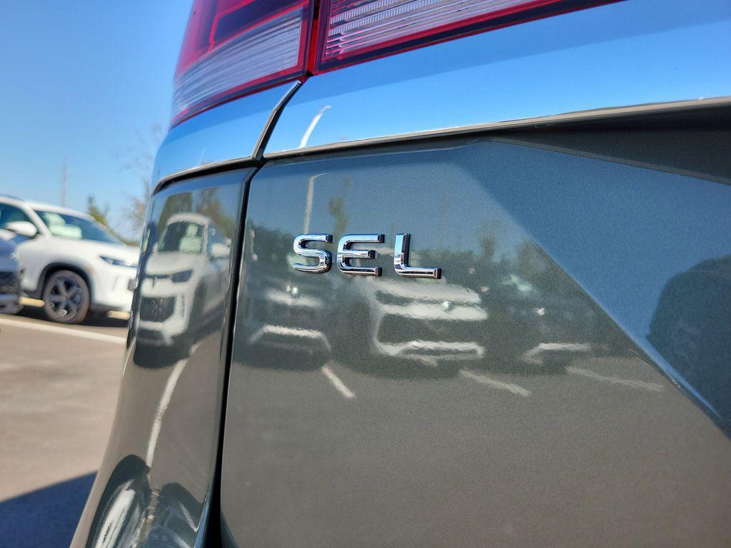 new 2026 Volkswagen Atlas car, priced at $47,299