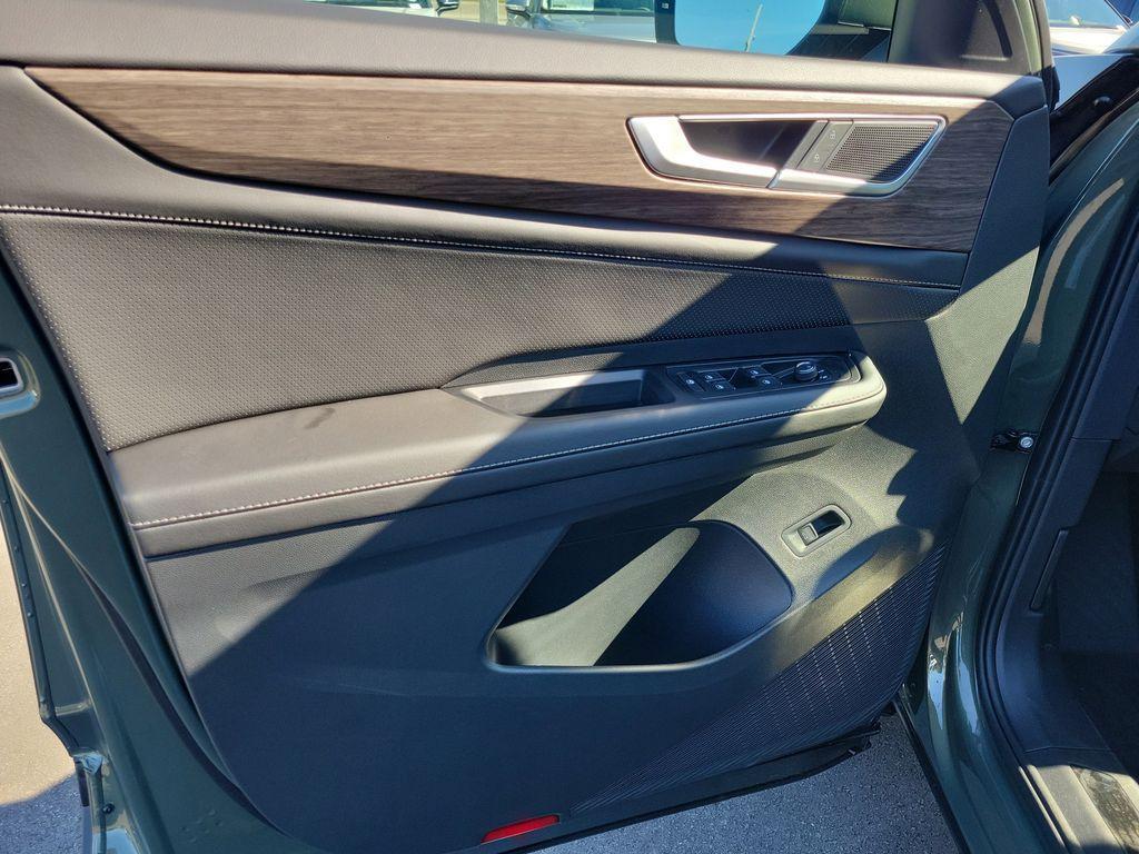 new 2026 Volkswagen Atlas car, priced at $47,299