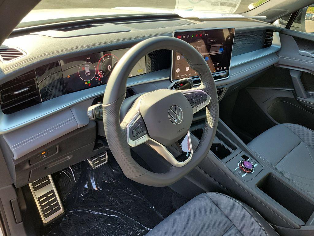 new 2026 Volkswagen Tiguan car, priced at $37,925