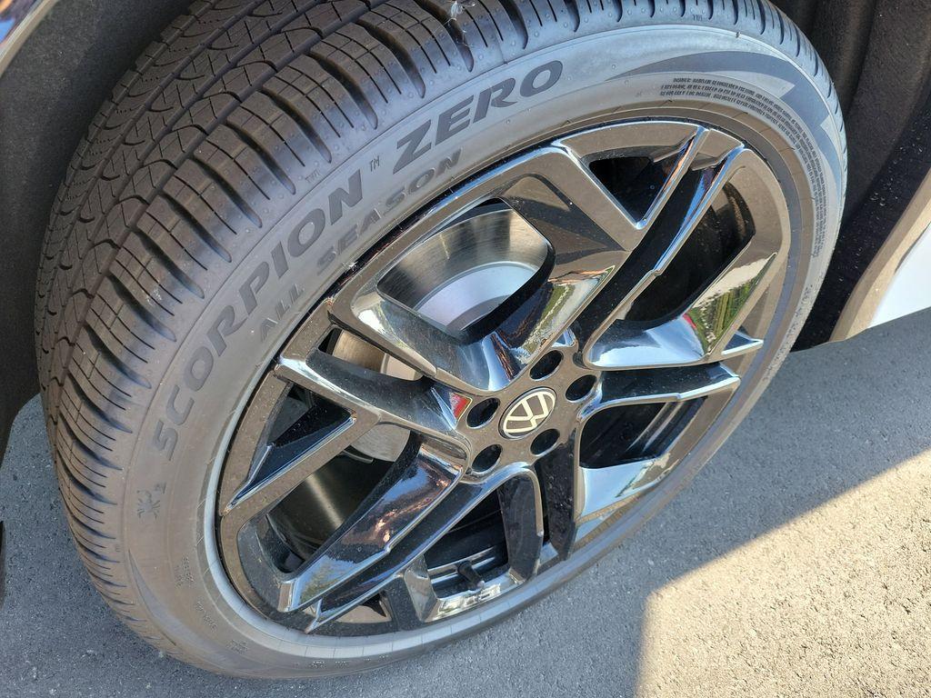 new 2026 Volkswagen Tiguan car, priced at $37,925