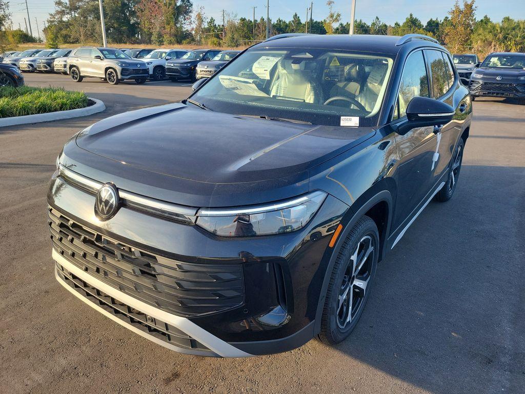 new 2025 Volkswagen Tiguan car, priced at $29,157