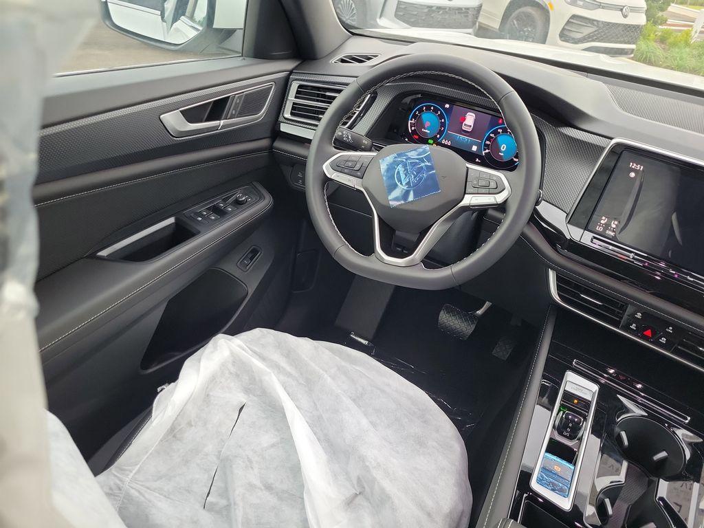 new 2026 Volkswagen Atlas Cross Sport car, priced at $46,662