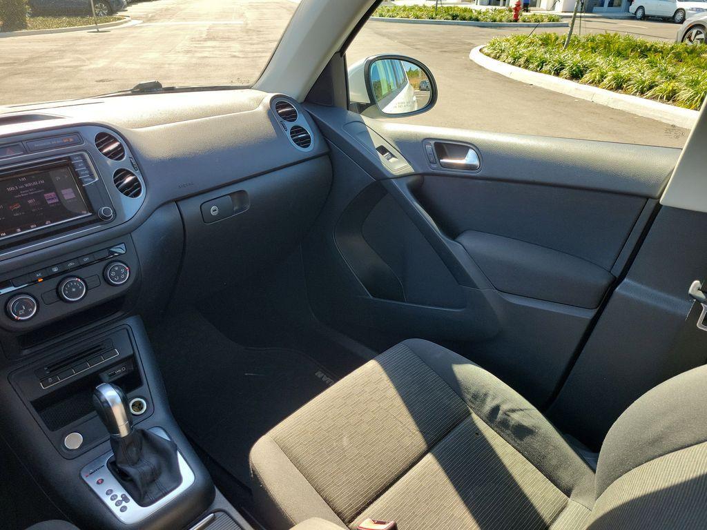 used 2018 Volkswagen Tiguan Limited car, priced at $9,495