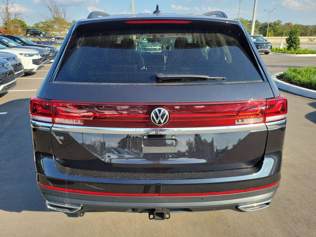 new 2026 Volkswagen Atlas car, priced at $42,636