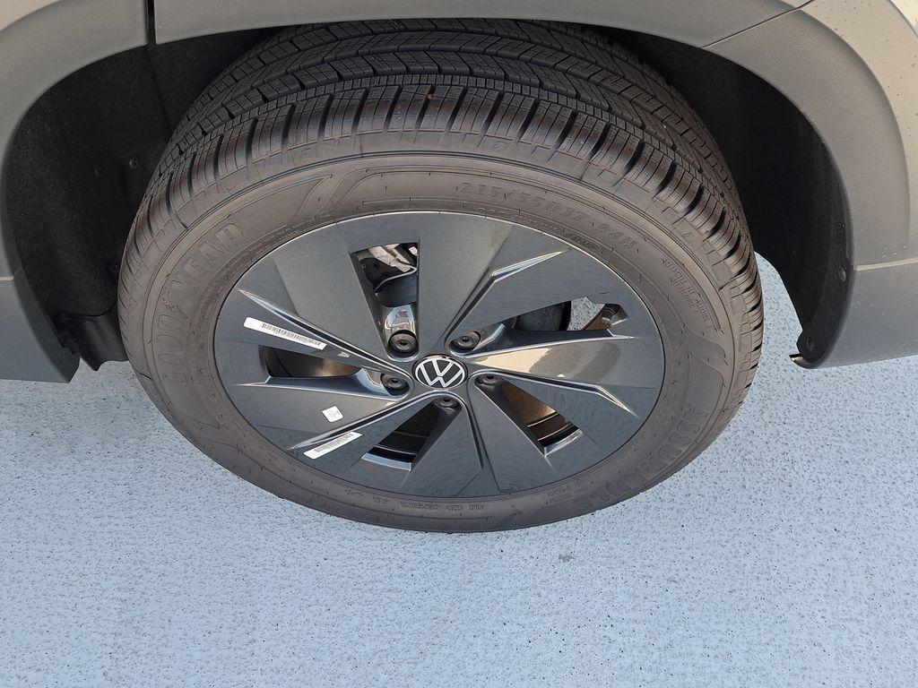 new 2026 Volkswagen Taos car, priced at $27,046
