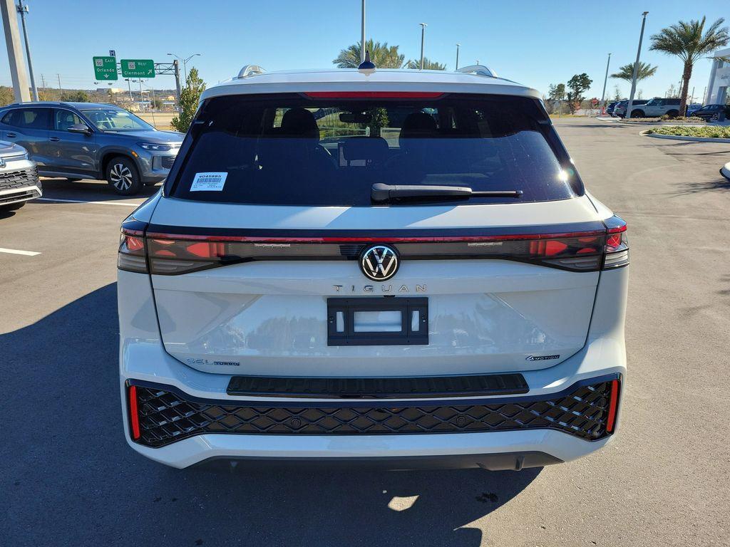 new 2026 Volkswagen Tiguan car, priced at $43,556