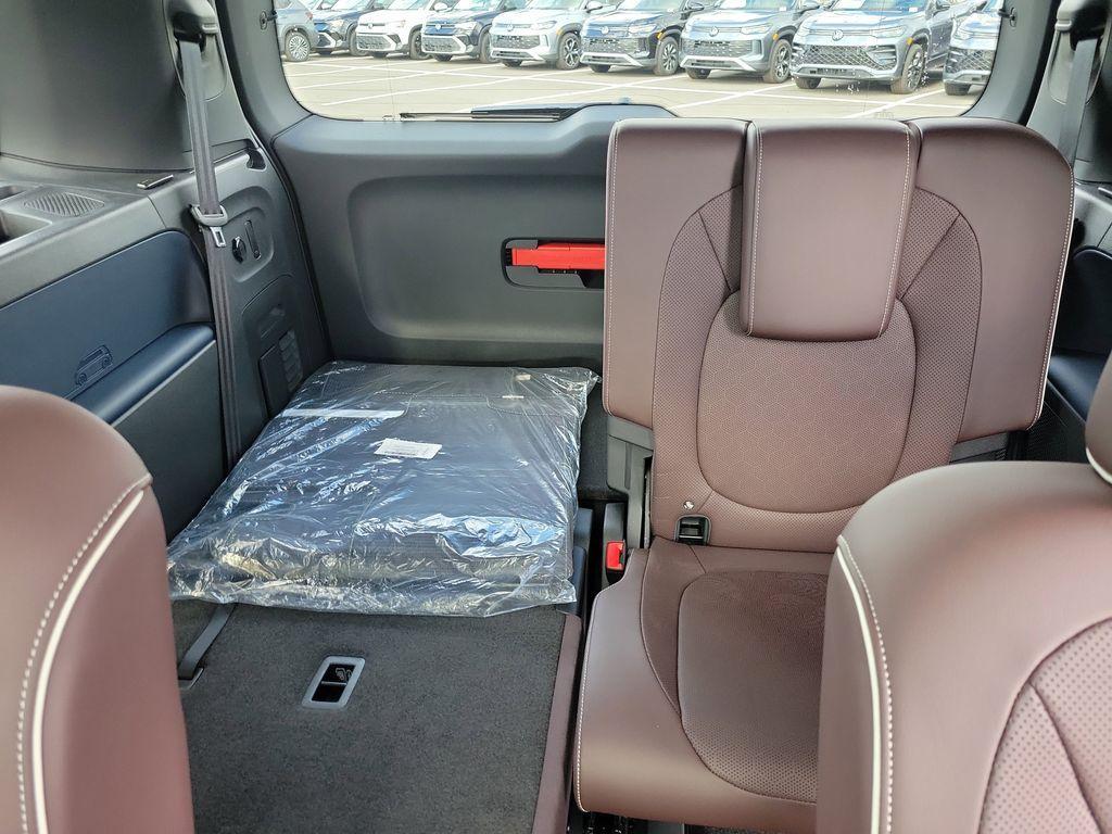 new 2025 Volkswagen ID. Buzz car, priced at $59,039