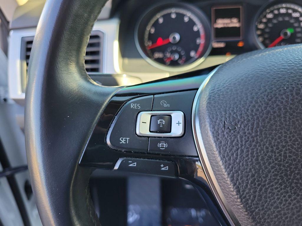 used 2019 Volkswagen Atlas car, priced at $13,495