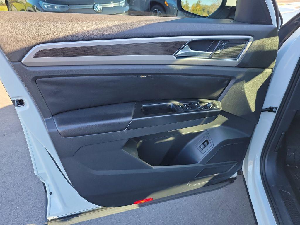 used 2019 Volkswagen Atlas car, priced at $13,495