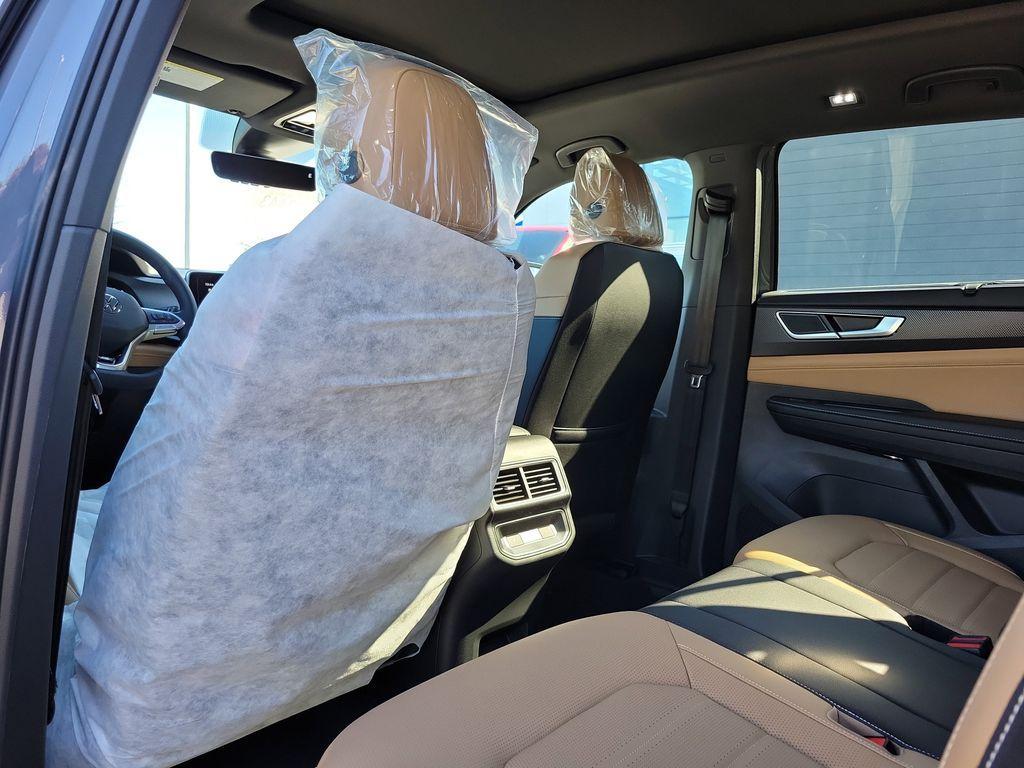 new 2026 Volkswagen Atlas Cross Sport car, priced at $48,546