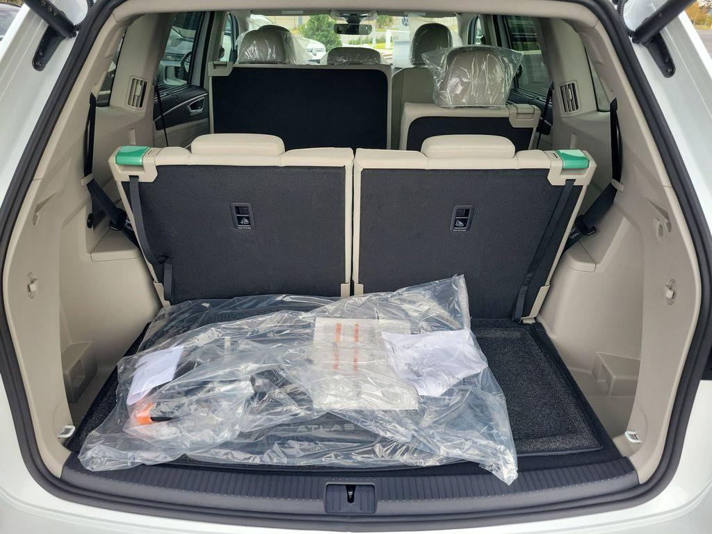 new 2026 Volkswagen Atlas car, priced at $51,983