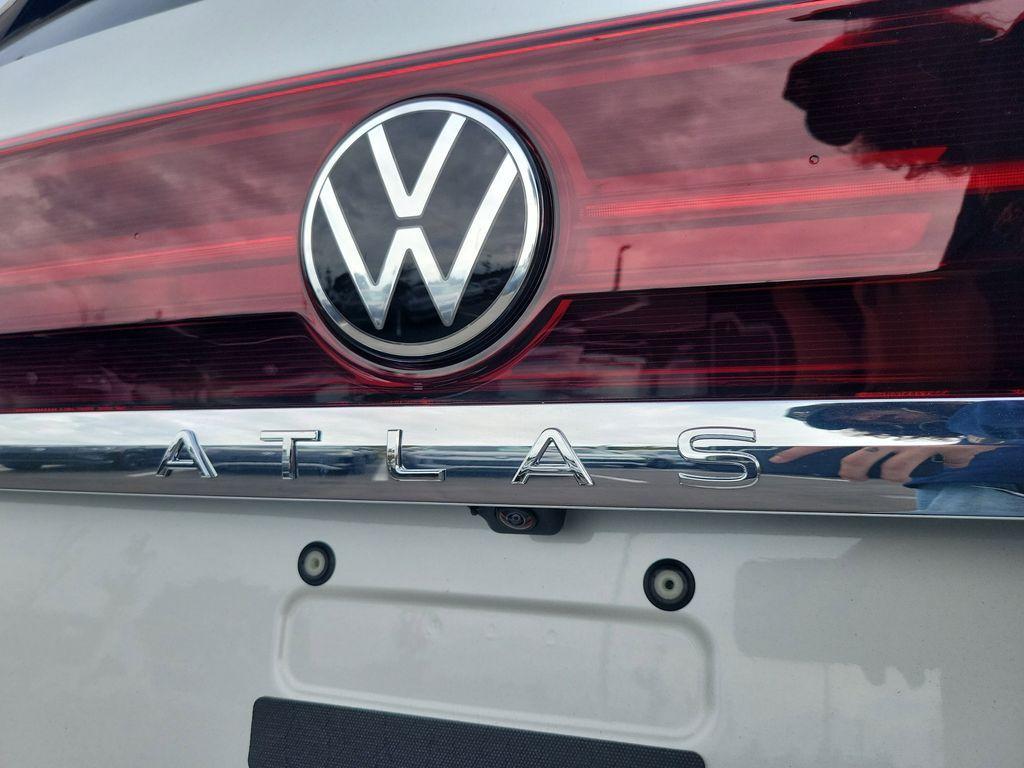 new 2026 Volkswagen Atlas car, priced at $51,983