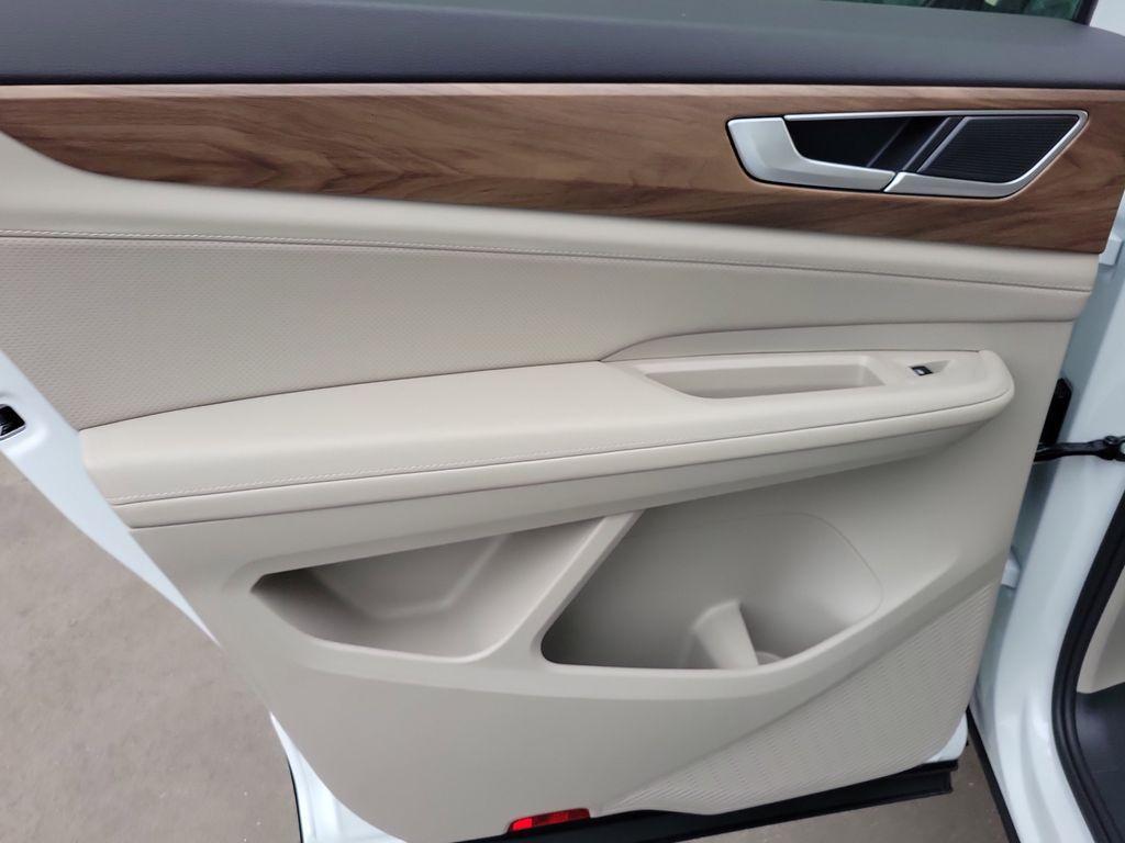 new 2026 Volkswagen Atlas car, priced at $37,168