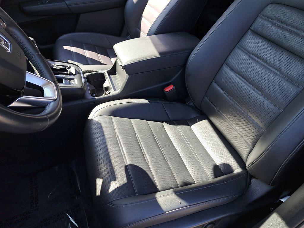 used 2023 Honda CR-V car, priced at $29,995