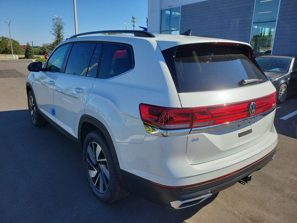 new 2026 Volkswagen Atlas car, priced at $42,475