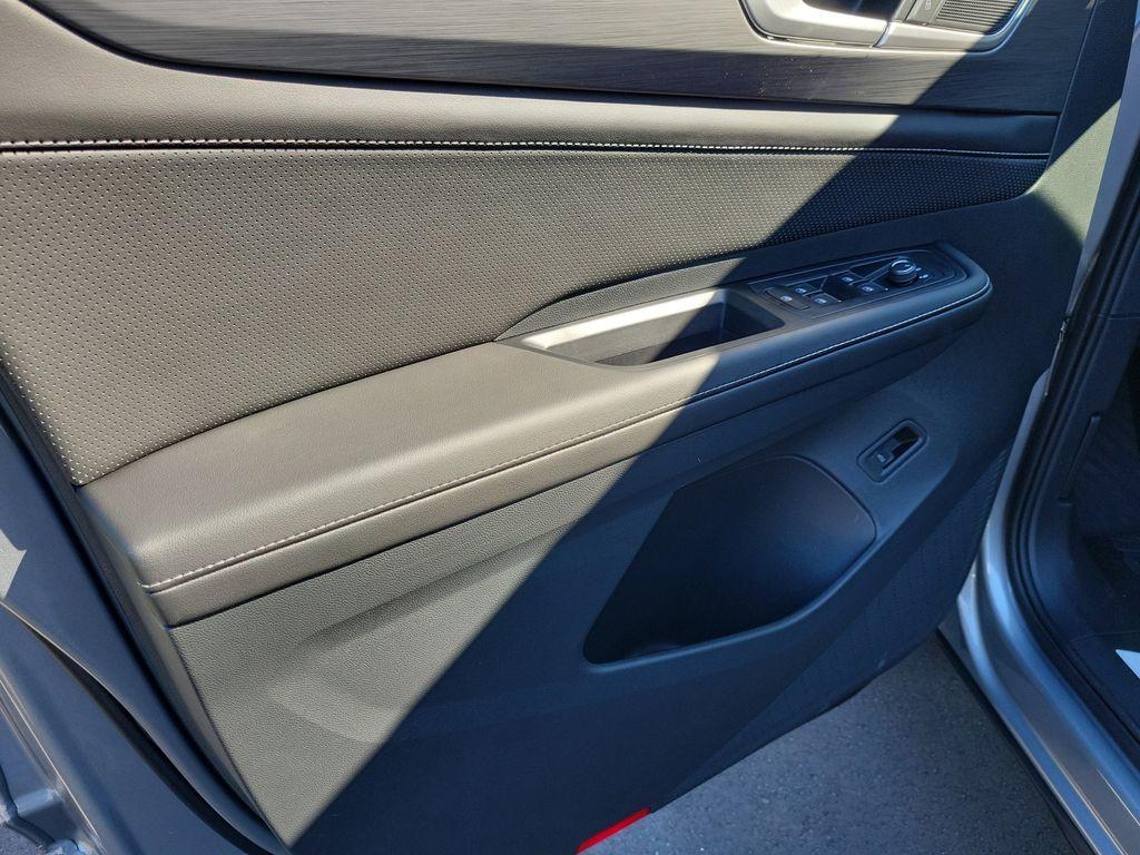 new 2026 Volkswagen Atlas Cross Sport car, priced at $40,530