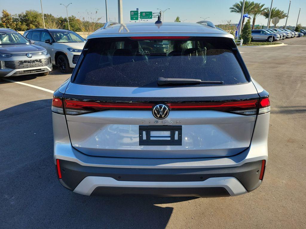 new 2025 Volkswagen Tiguan car, priced at $26,204