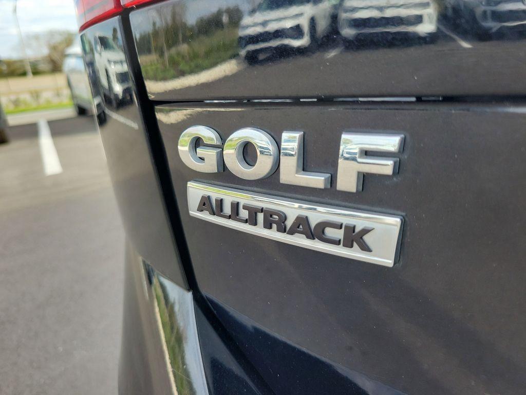 used 2017 Volkswagen Golf Alltrack car, priced at $14,495