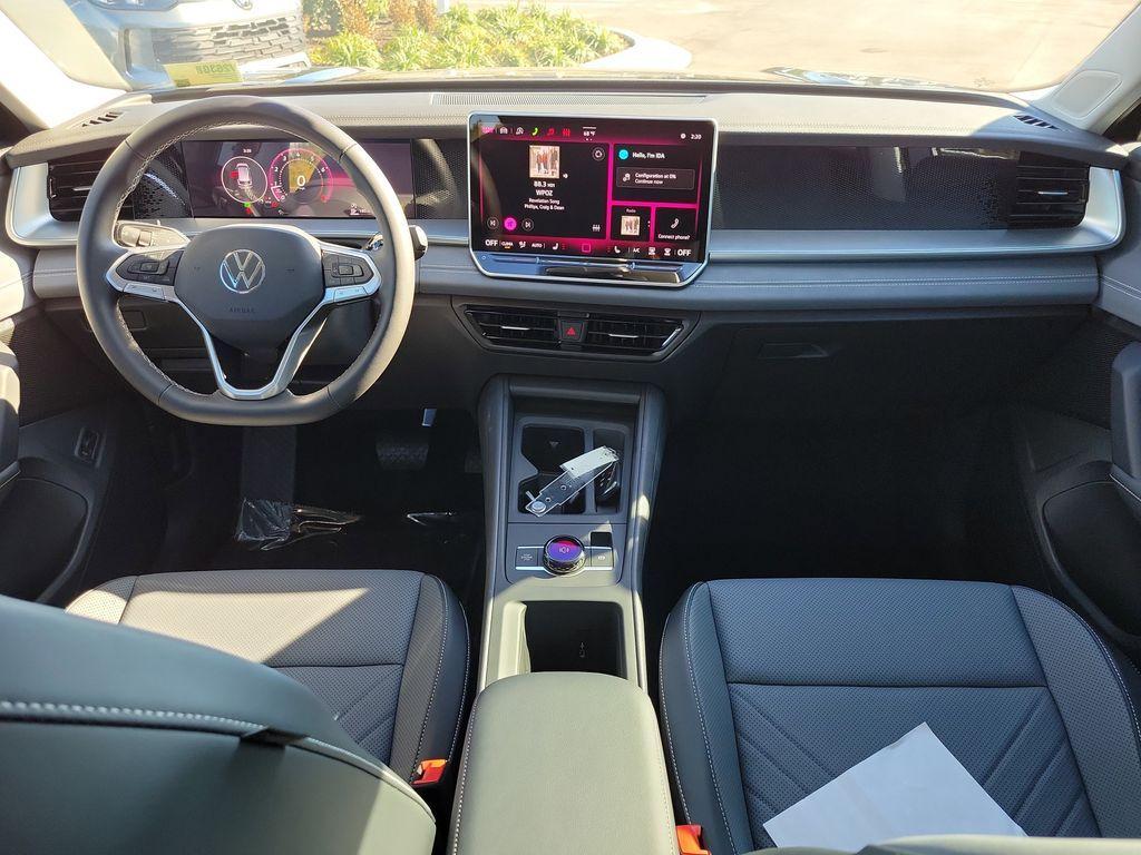 new 2026 Volkswagen Tiguan car, priced at $33,005