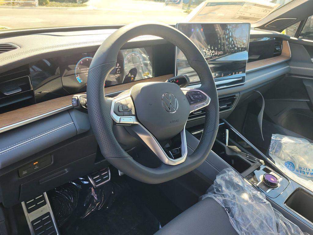 new 2026 Volkswagen Tiguan car, priced at $42,926