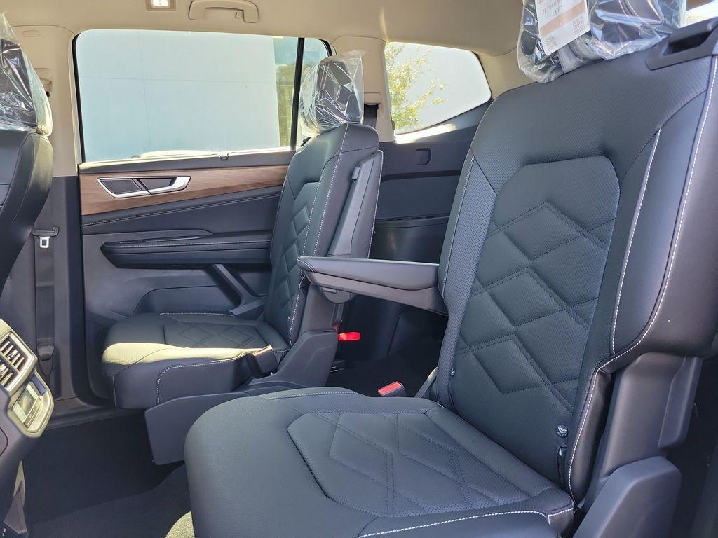 new 2026 Volkswagen Atlas car, priced at $43,585