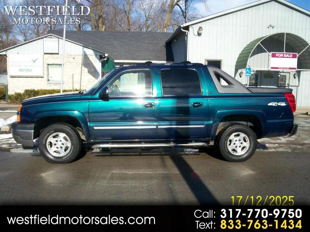 used 2005 Chevrolet Avalanche car, priced at $8,499