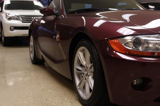 2004 Burgundy BMW Z4