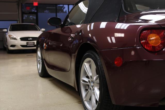 2004 Burgundy BMW Z4