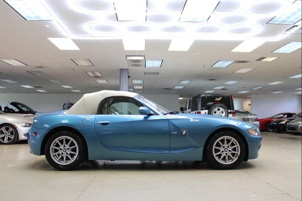 BMW Z4 view 18