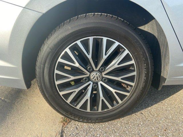 used 2021 Volkswagen Jetta car, priced at $23,983