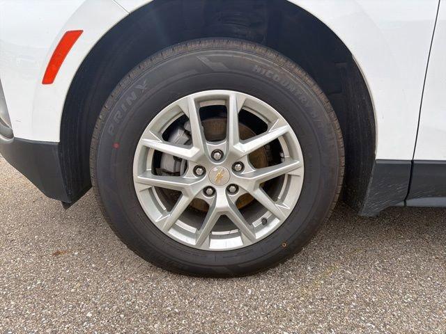 used 2024 Chevrolet Equinox car, priced at $21,288