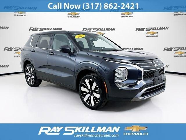 used 2025 Mitsubishi Outlander car, priced at $27,988