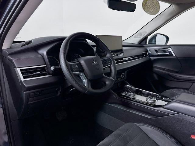 used 2025 Mitsubishi Outlander car, priced at $27,988