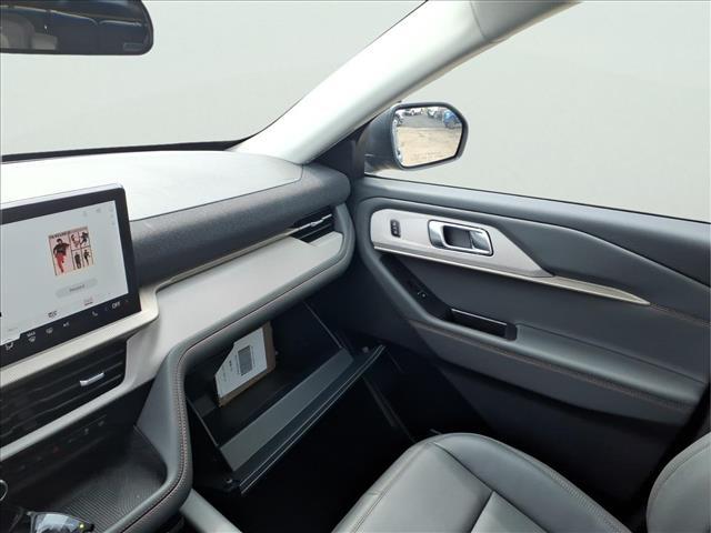 used 2025 Ford Explorer car, priced at $44,995