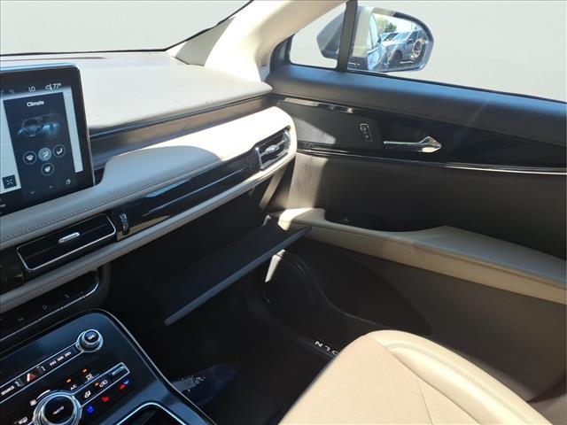 used 2023 Lincoln Nautilus car, priced at $36,995